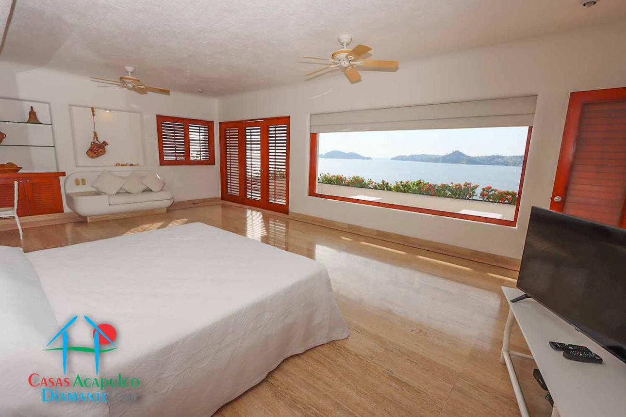 Alberca, vapor, vista al mar, salón de juego - 19