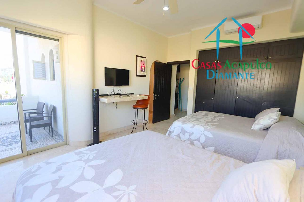Depa con terraza y Vista Las Albercas — foto 12