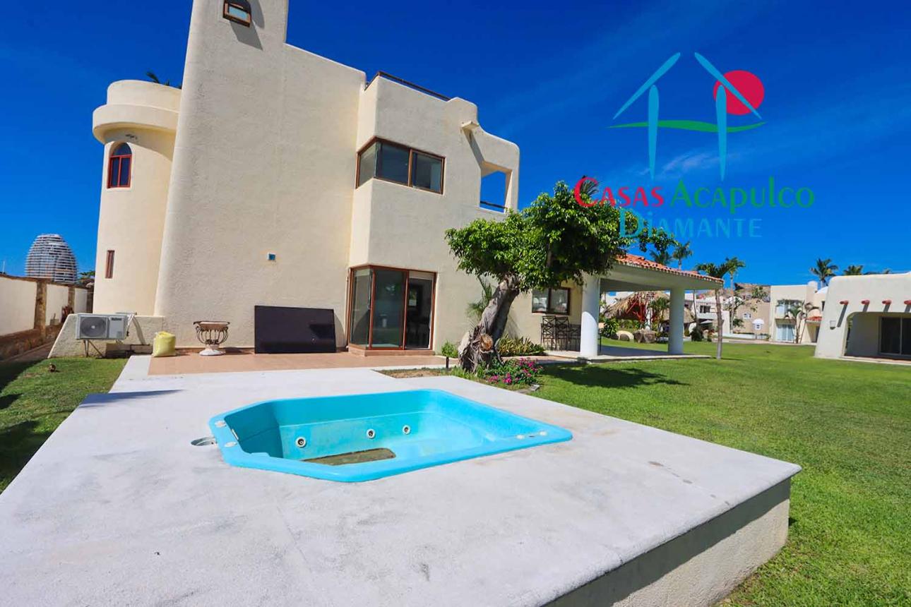 Casa con dos Terrazas, Roof Garden Con Jacuzzi y palapa — foto 9