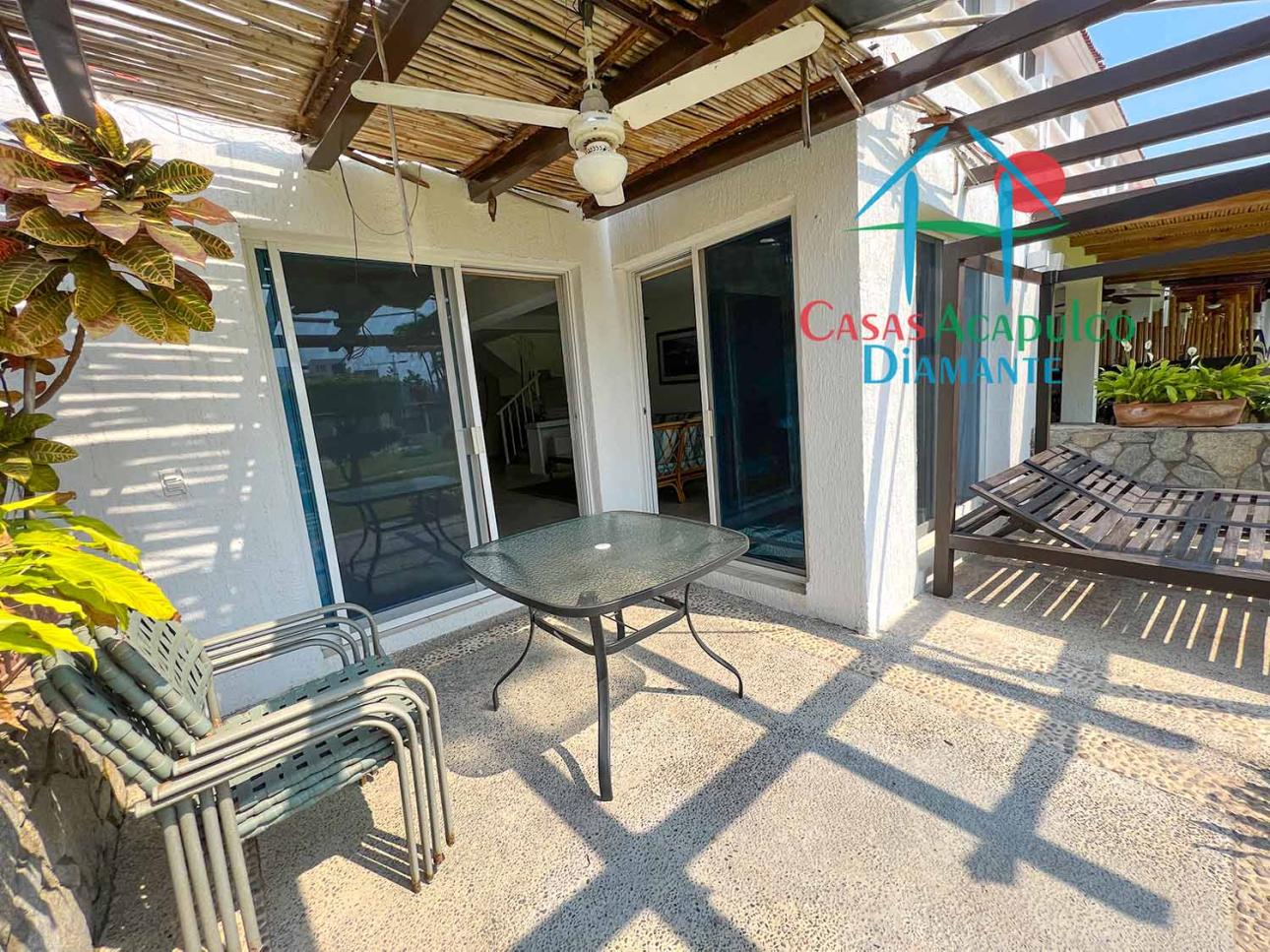 En Condominio Con Club De Playa. Patio Y Cuarto De Servicio — foto 10