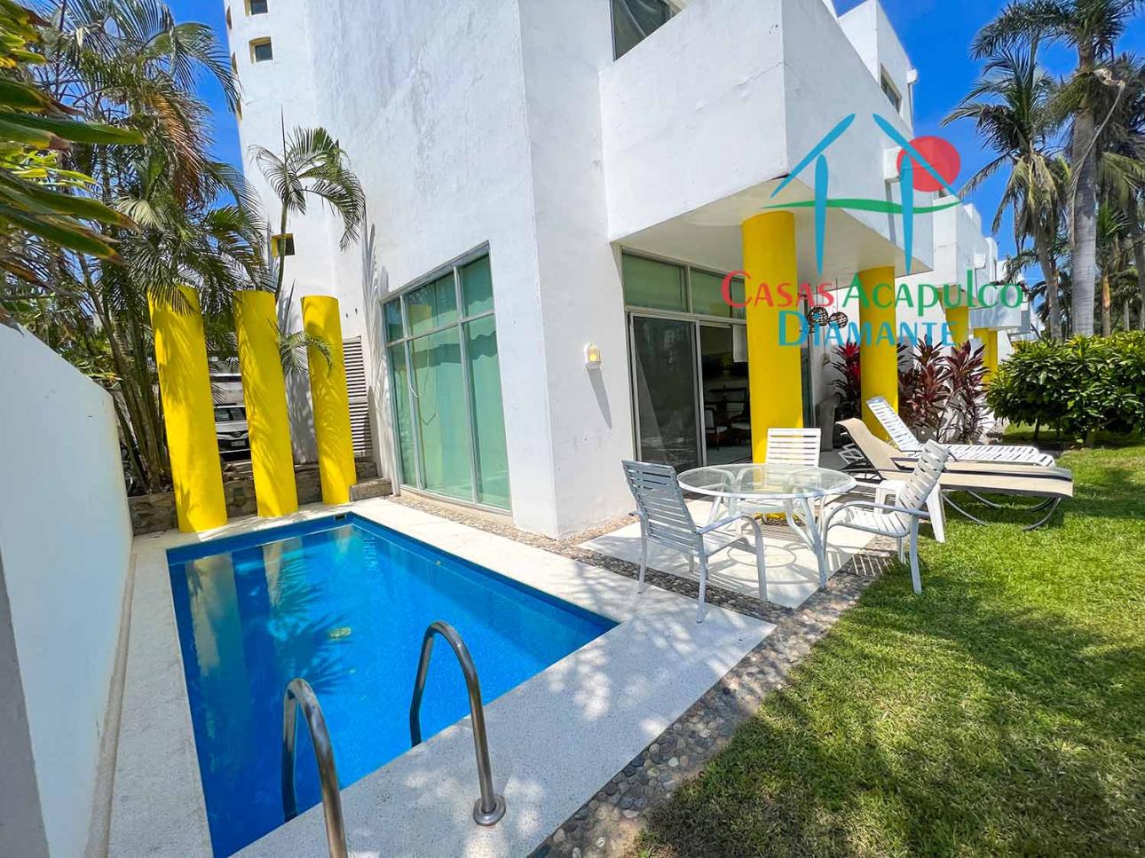 Con Alberca Privada Y Vista Al Campo De Golf — foto 11