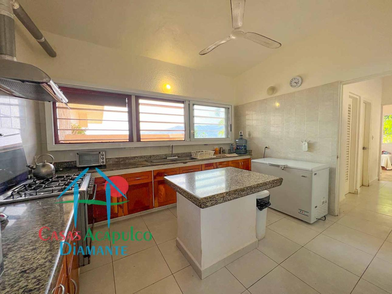 Casa para 16 personas. Con alberca privada y vista al mar — foto 11