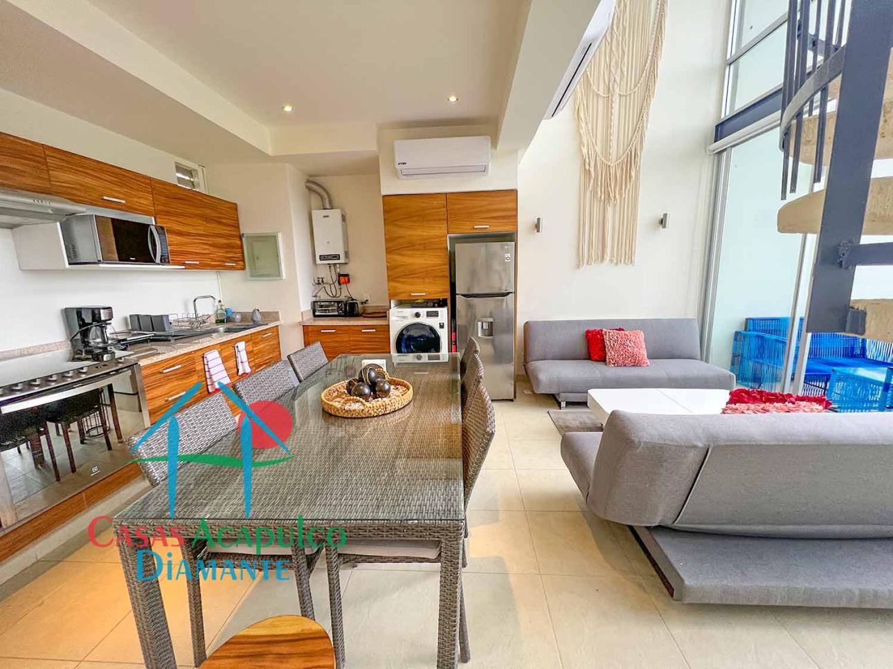 Terraza con jacuzzi privado y vista a las áreas comunes — foto 3