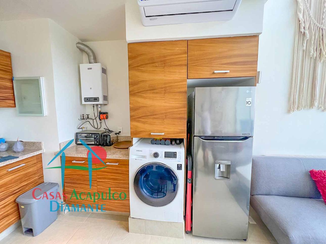 Terraza con jacuzzi privado y vista a las áreas comunes — foto 11