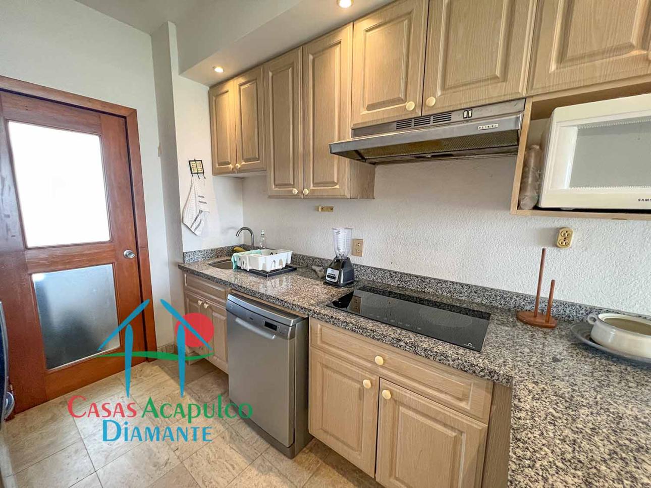 Depa Con balcón, vista a las albercas y al campo de golf — foto 14