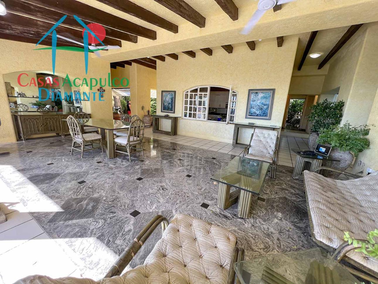 Casa con alberca privada, vista al mar, terraza con palapa - 5