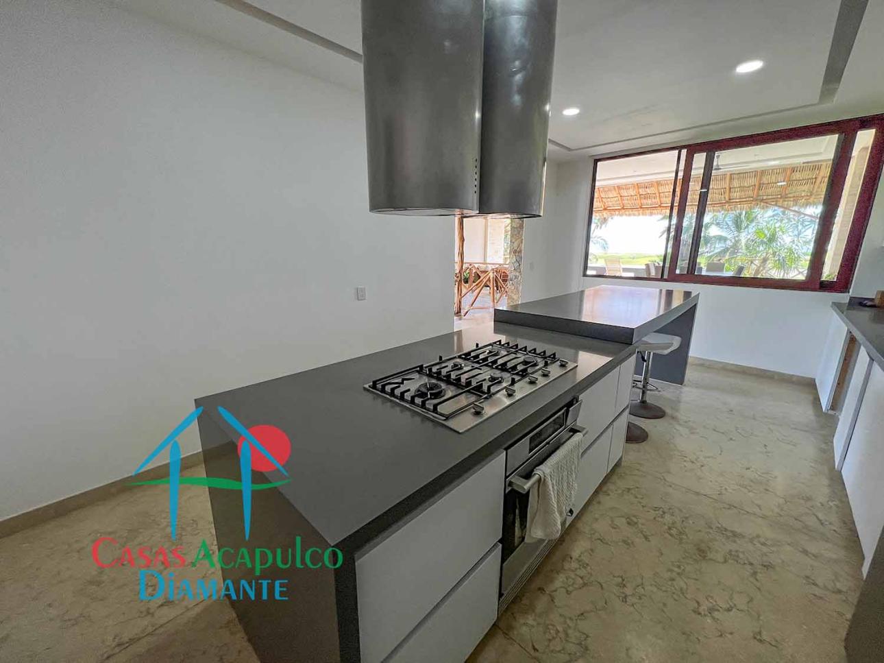 Hermosa casa con alberca privada y vista al campo de golf — foto 13