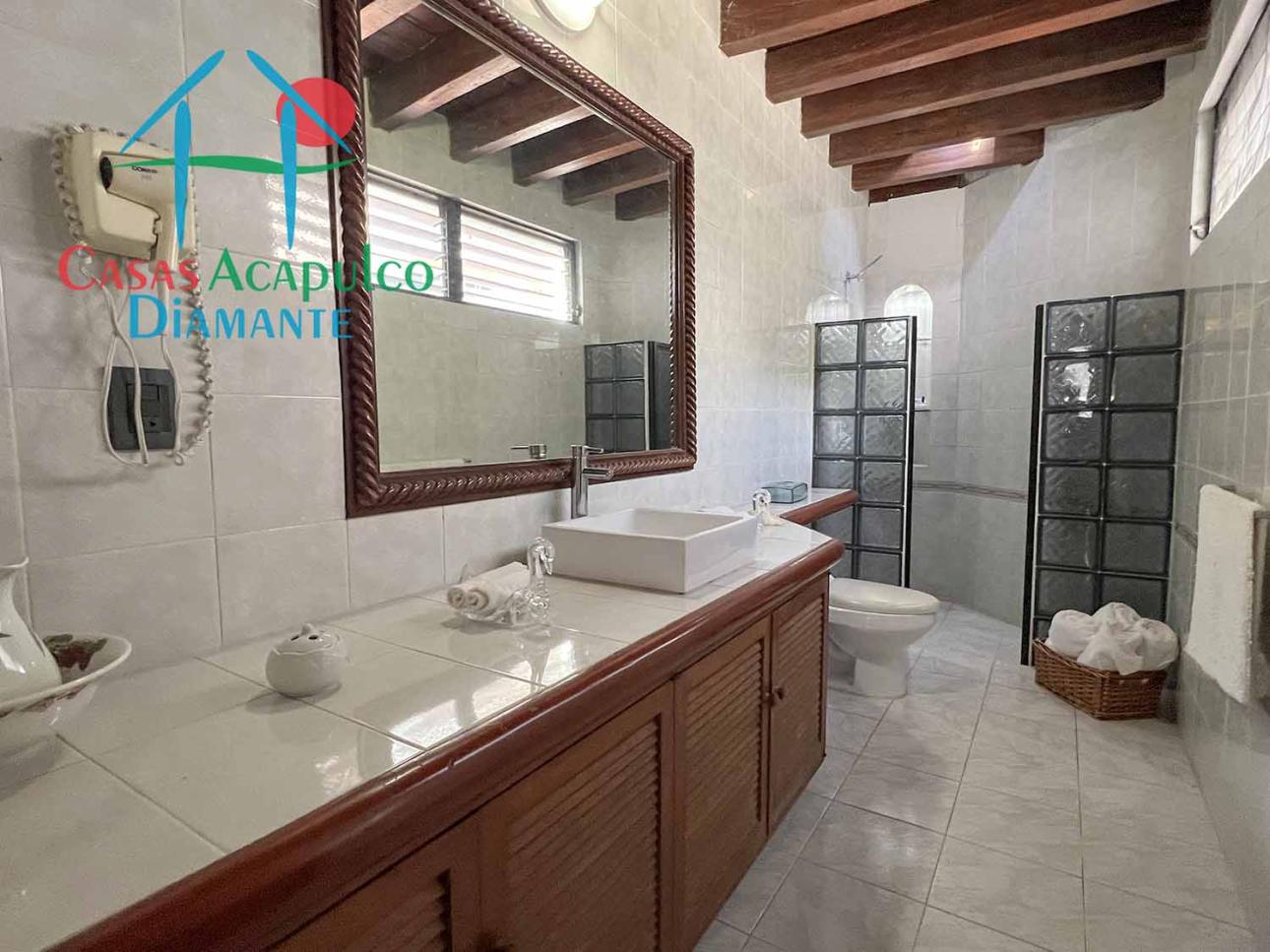 Jardín, alberca y jacuzzi — foto 14