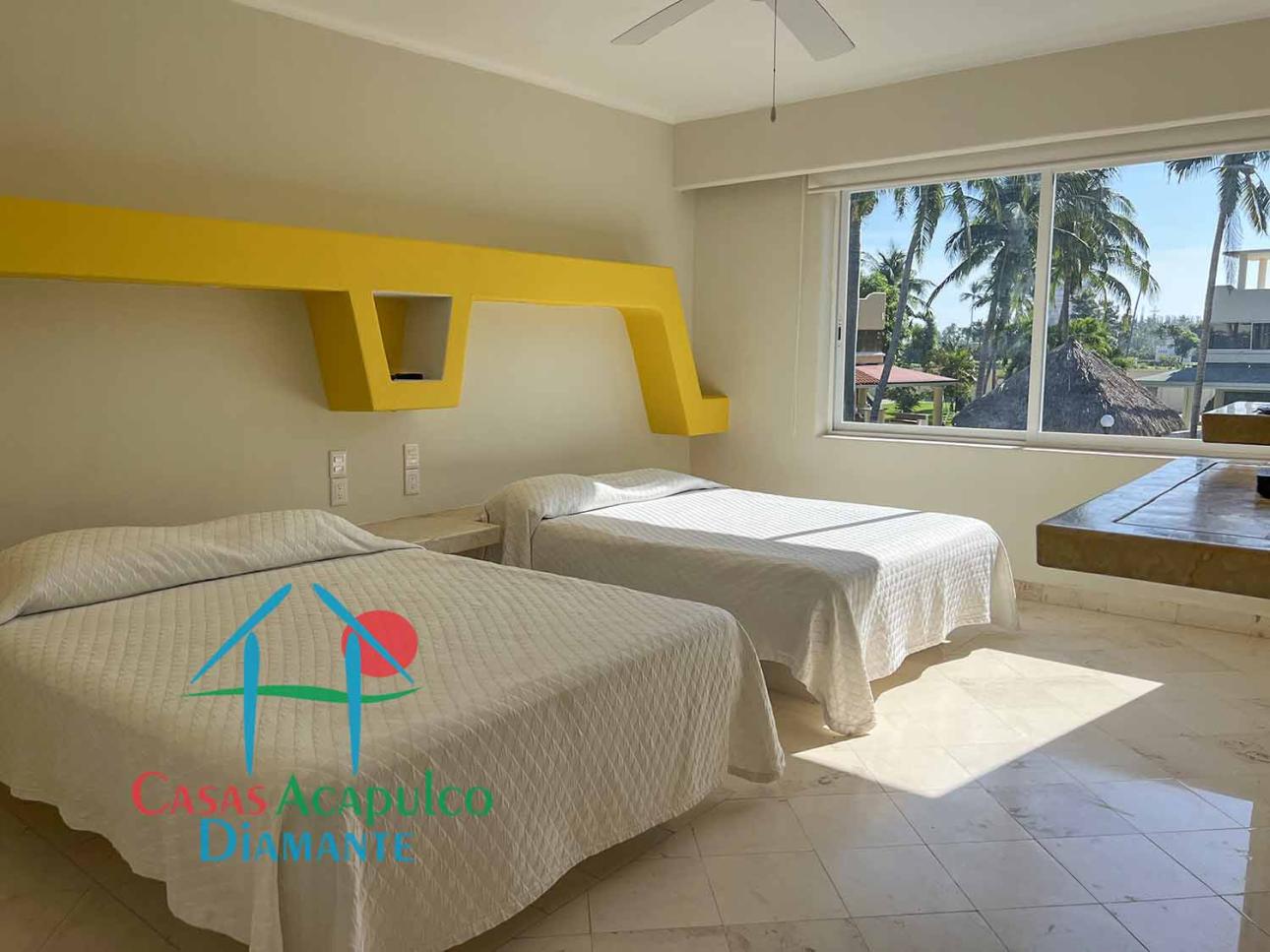 Hermosa casa con Terraza con barra bar y salida al jardín — foto 13