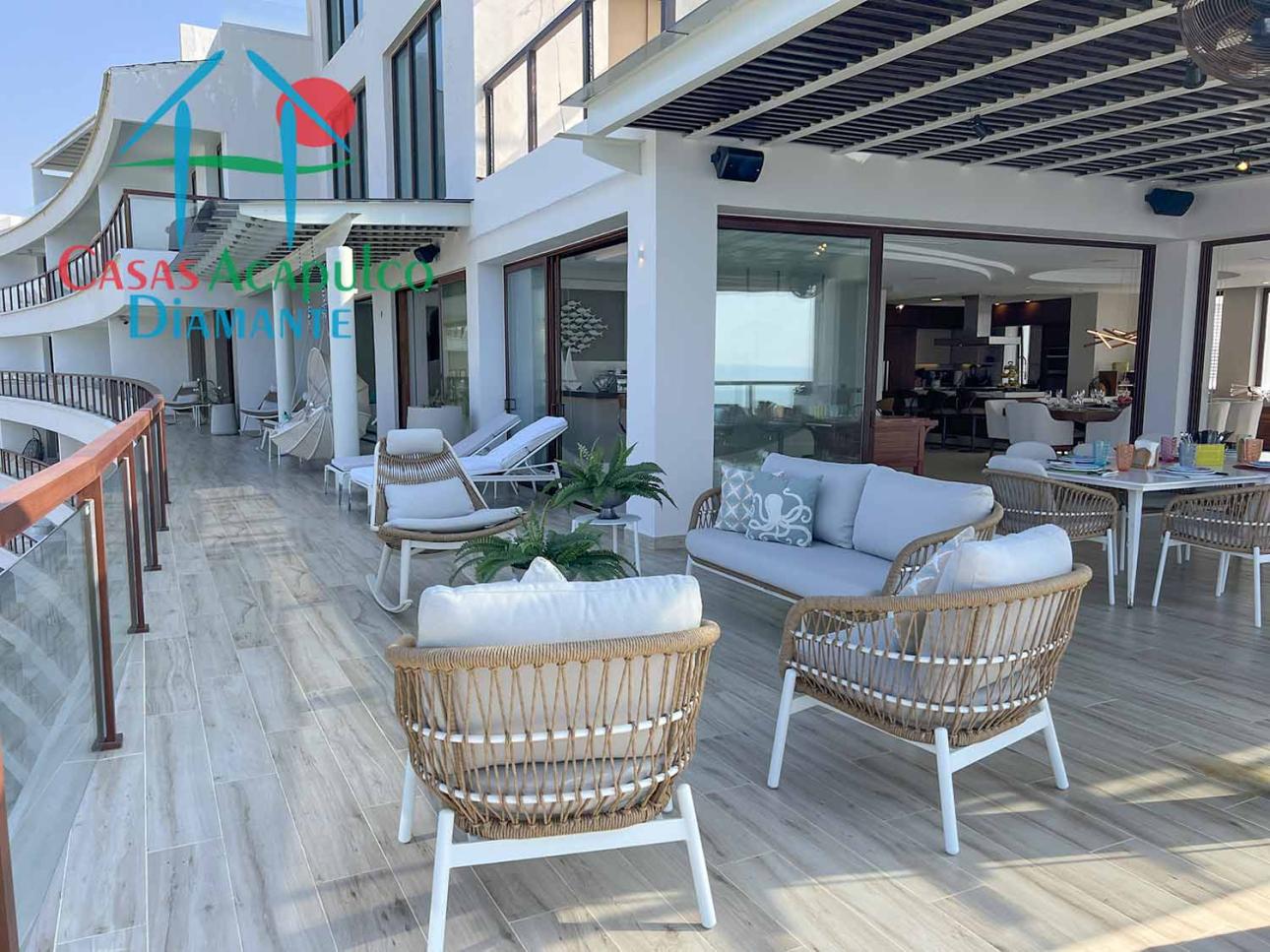 Terraza de doble frente con vista al mar — foto 9
