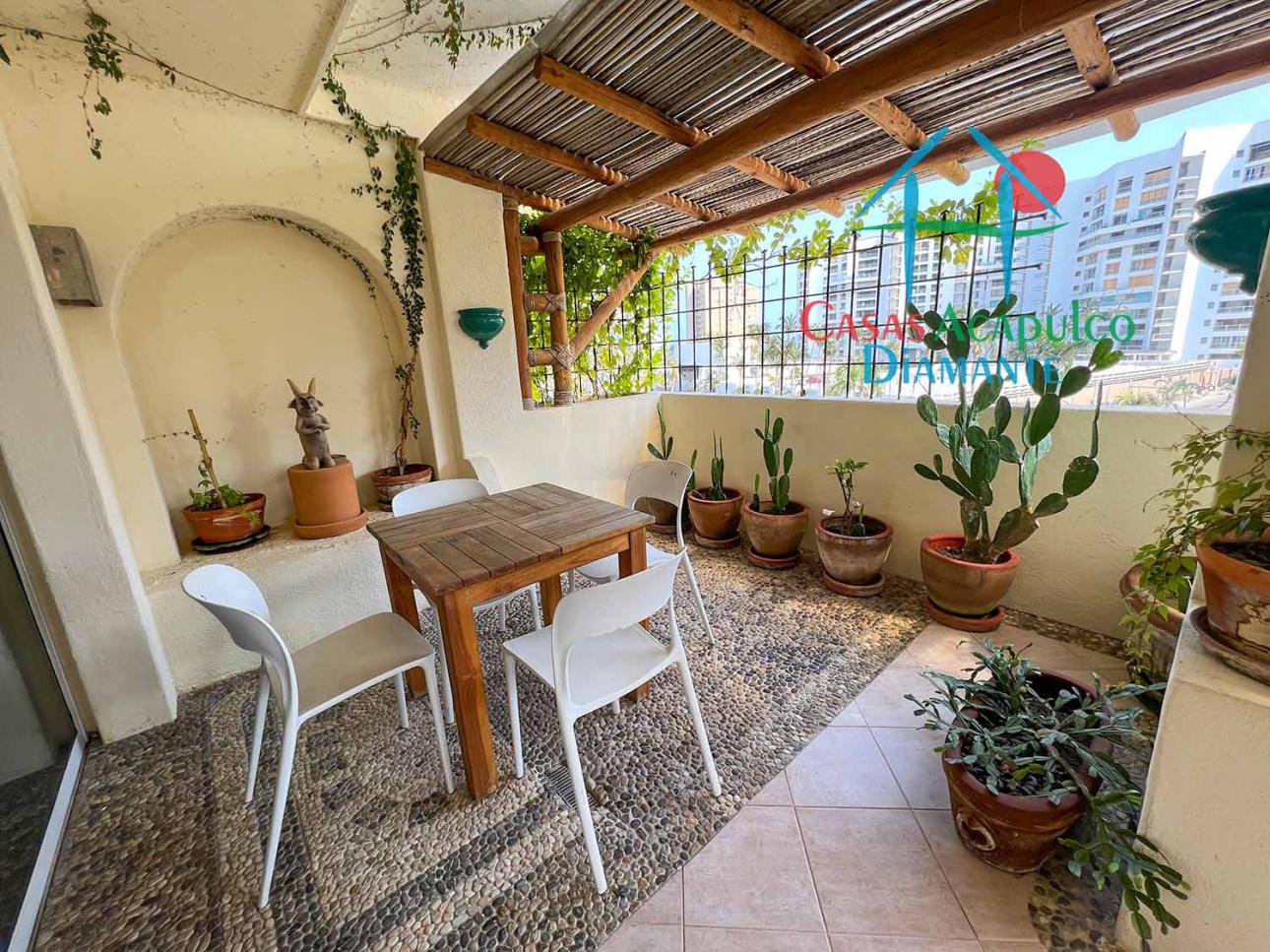 Terraza con vista a la Av. Costera de las Palmas — foto 7
