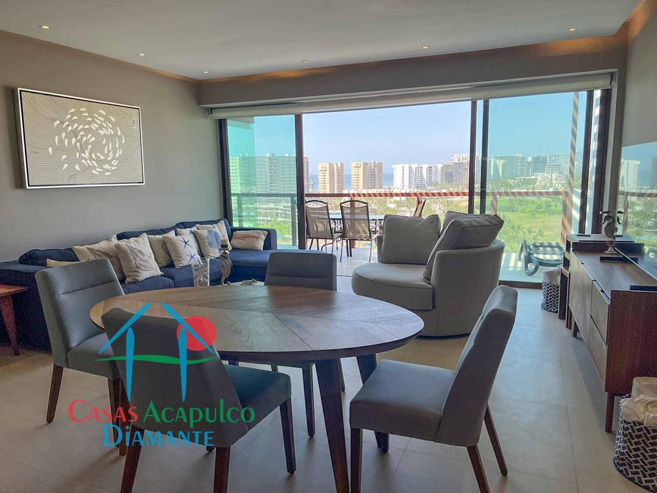 Depa de playa con terraza y vista parcial al mar