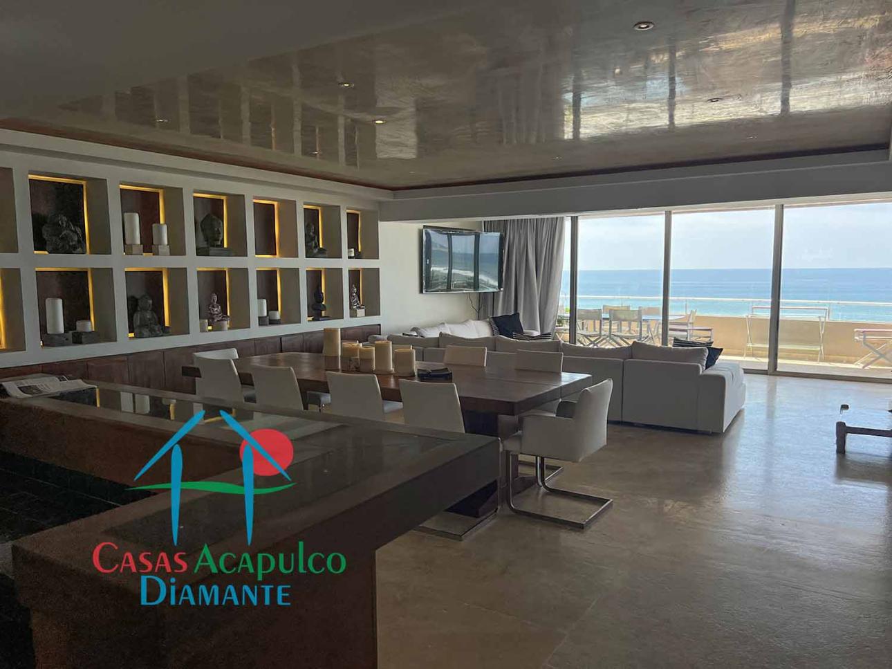 Terraza con vista al mar, jacuzzi y barra bar