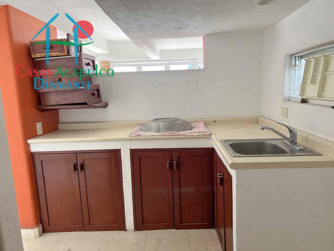 ¡Casa en oportunidad! 19 recÃ¡maras, 4 albercas, vista al mar — foto 5