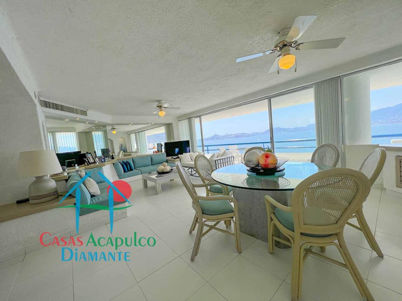 Terraza Con Vista A La Bahía De Santa Lucía — foto 2