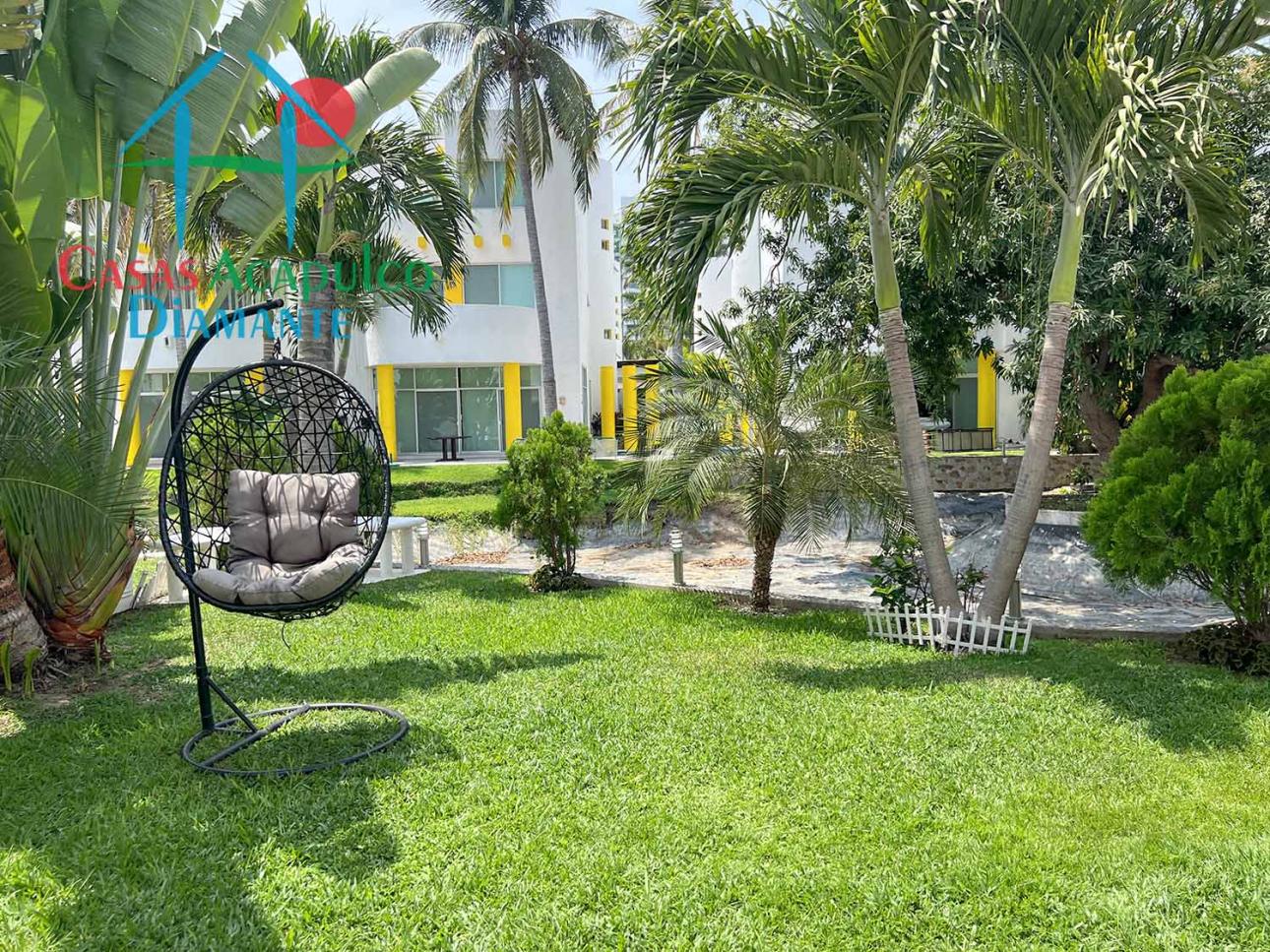 Escápate Al Confort Y La Privacidad De Esta Casa Con jardín — foto 11