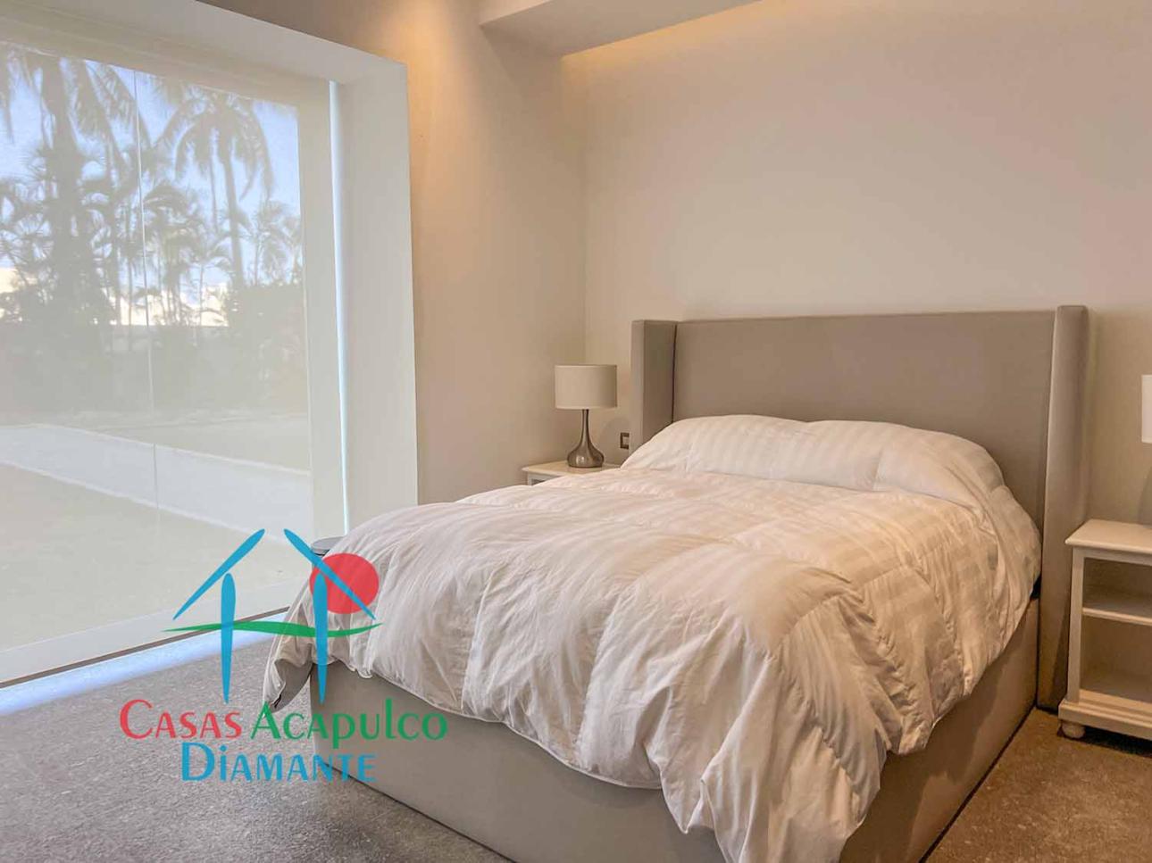 Depa de playa con terraza y jacuzzi — foto 13