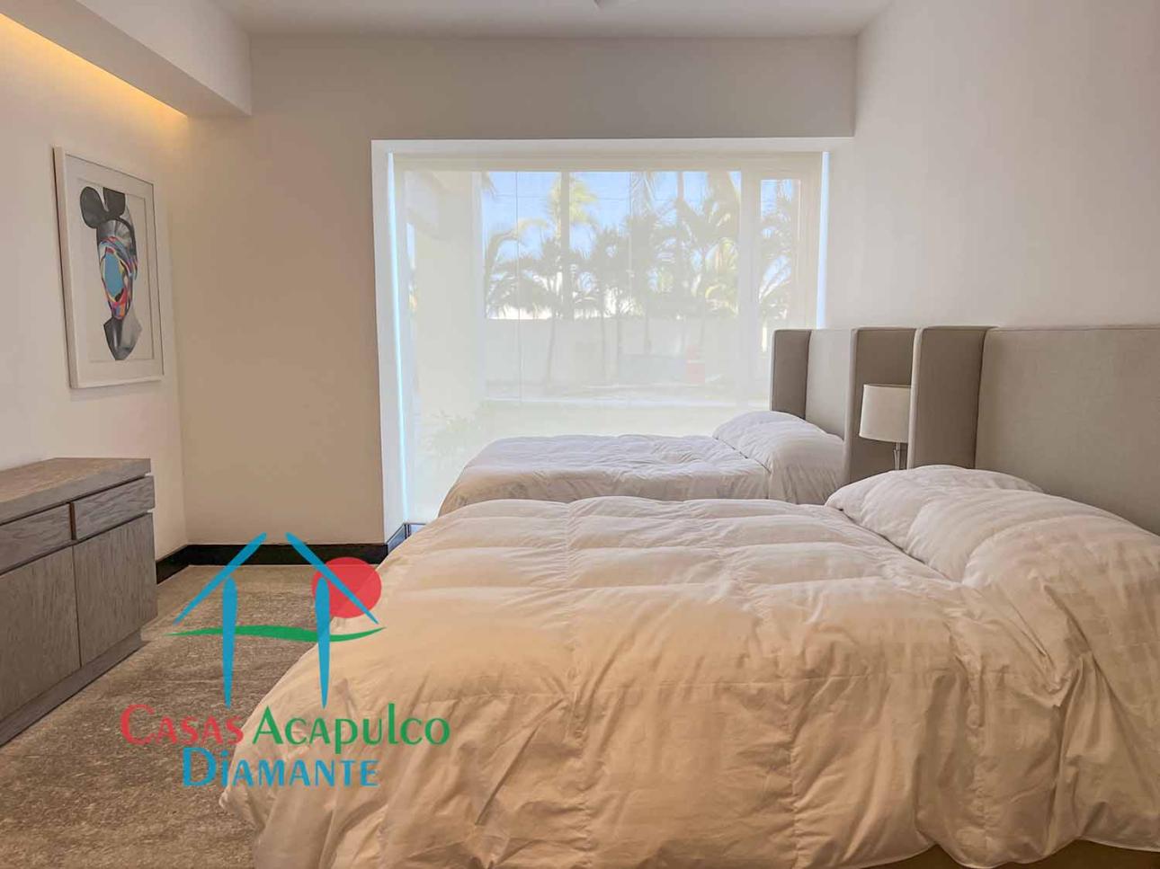 Depa de playa con terraza y jacuzzi — foto 15