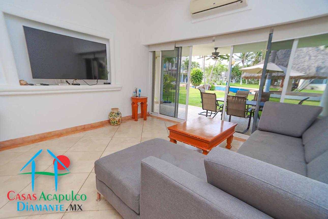 Vacaciones de lujo: casa con roof garden y jacuzzi — foto 3