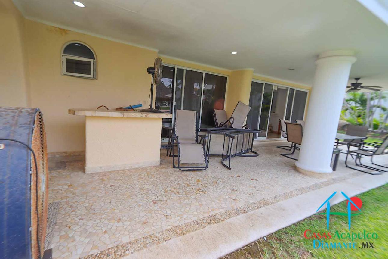 Vacaciones de lujo: casa con roof garden y jacuzzi — foto 7