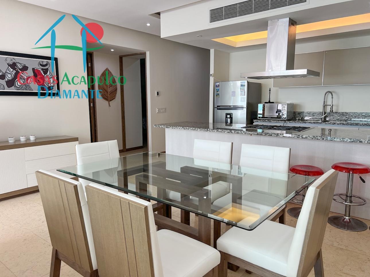 Con terraza y distribución funcional en Acapulco Diamante — foto 6