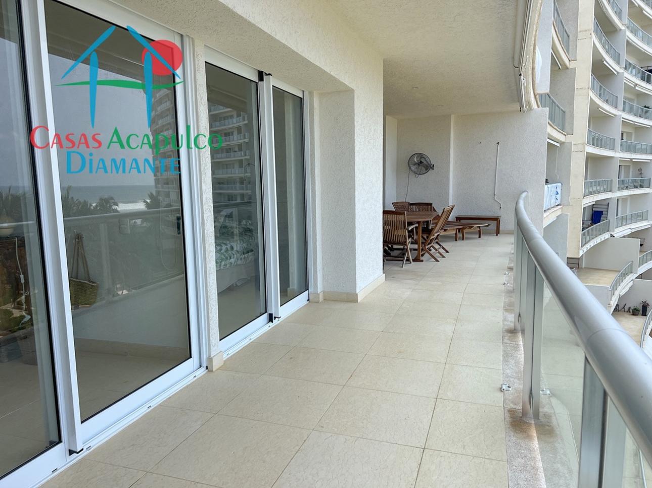 Depa de playa con Terraza y Vista al Mar — foto 9