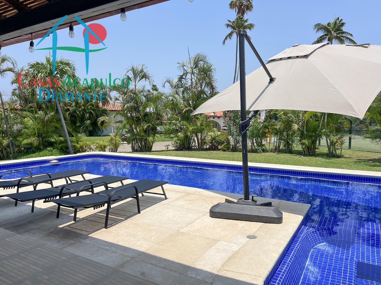 Casa De Lujo Con 5 Recámaras Y Alberca Privada - 9