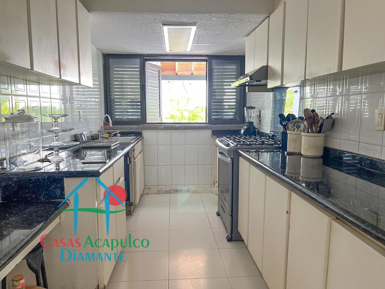 Casa De Lujo Con 5 Recámaras Y Alberca Privada - 12