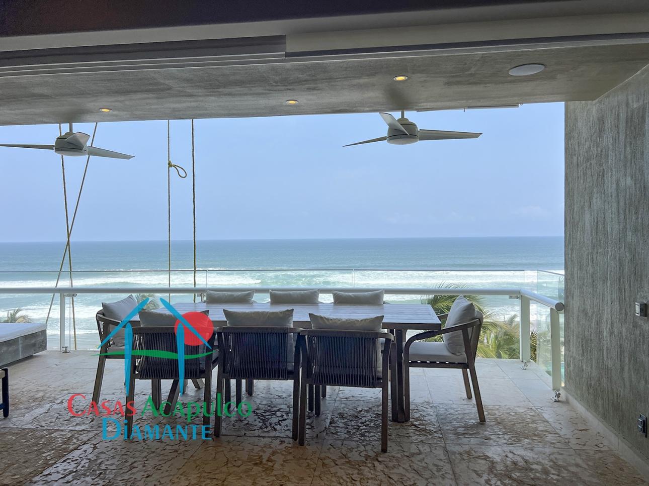 Lujoso departamento frente a la playa con vista al mar — foto 9