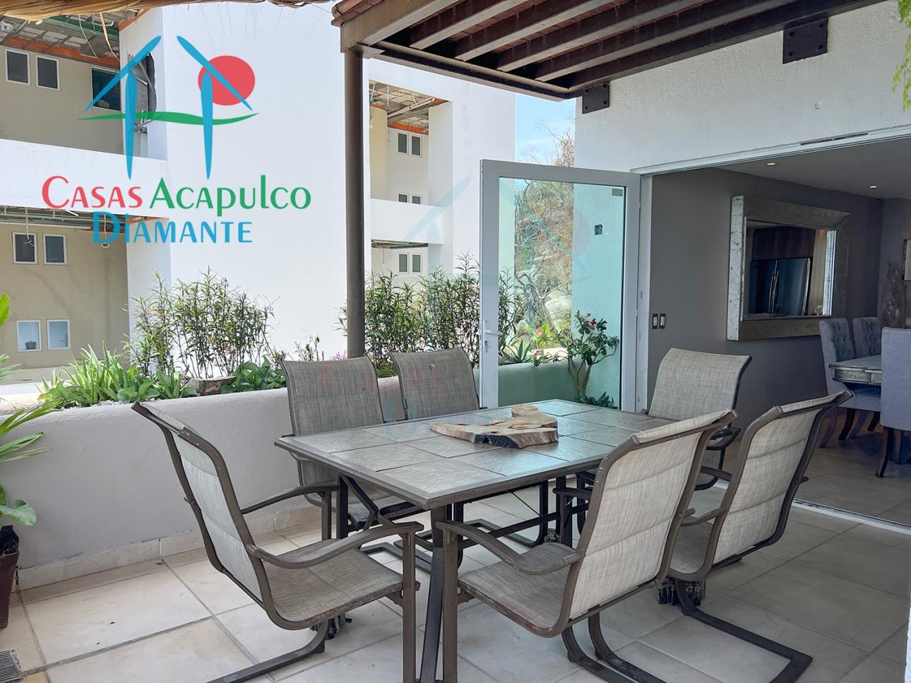 Terraza con vista al mar. En condominio con club de playa. — foto 9