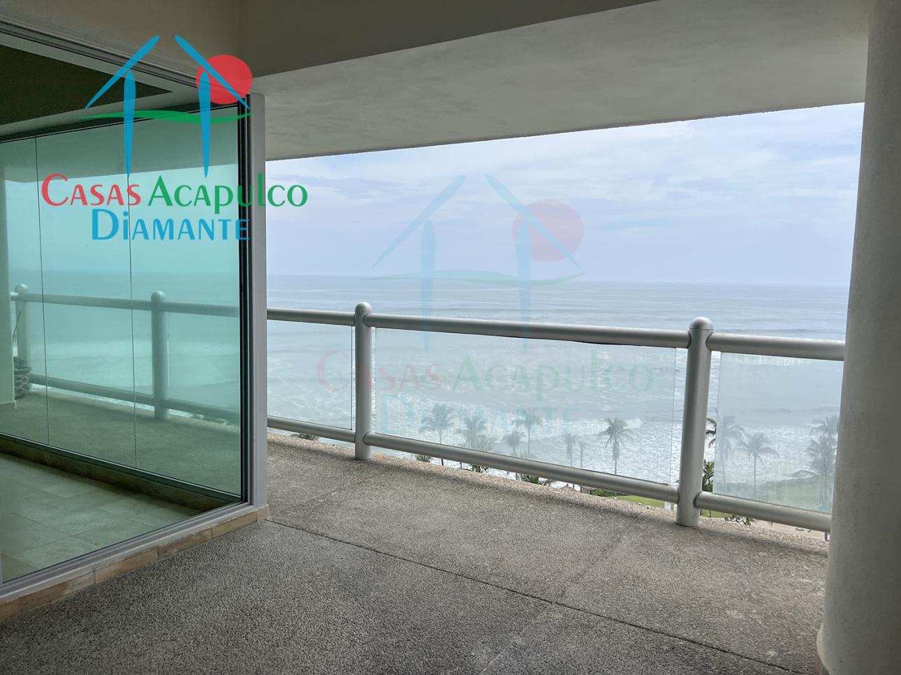 Departamento de playa en Acapulco con terraza y vista al mar — foto 8
