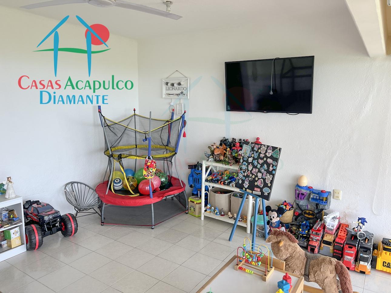 Espacioso departamento con terraza y vista al mar — foto 15