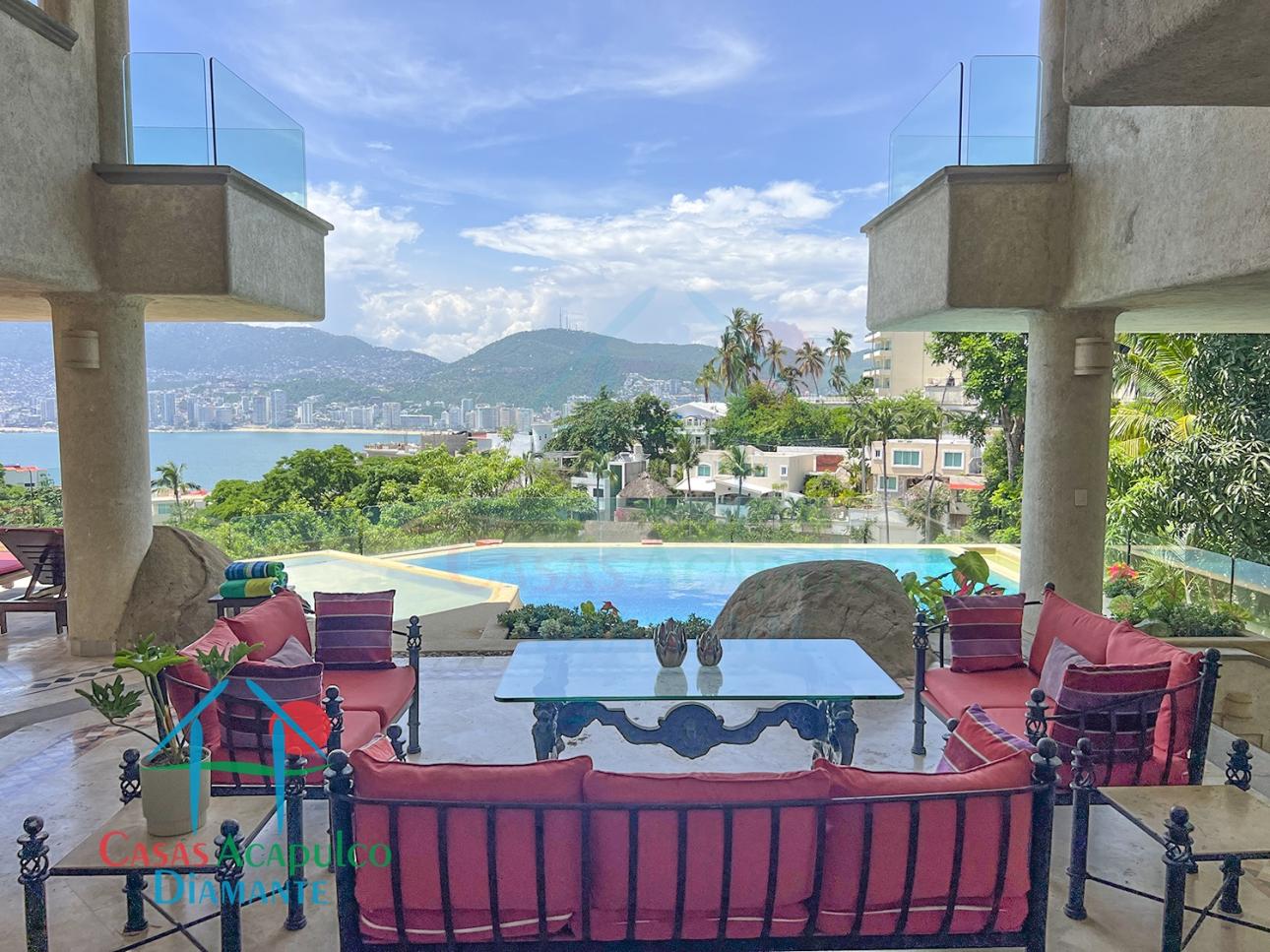Casa de Lujo Frente al Mar con Alberca y Vista Panorámica - 1