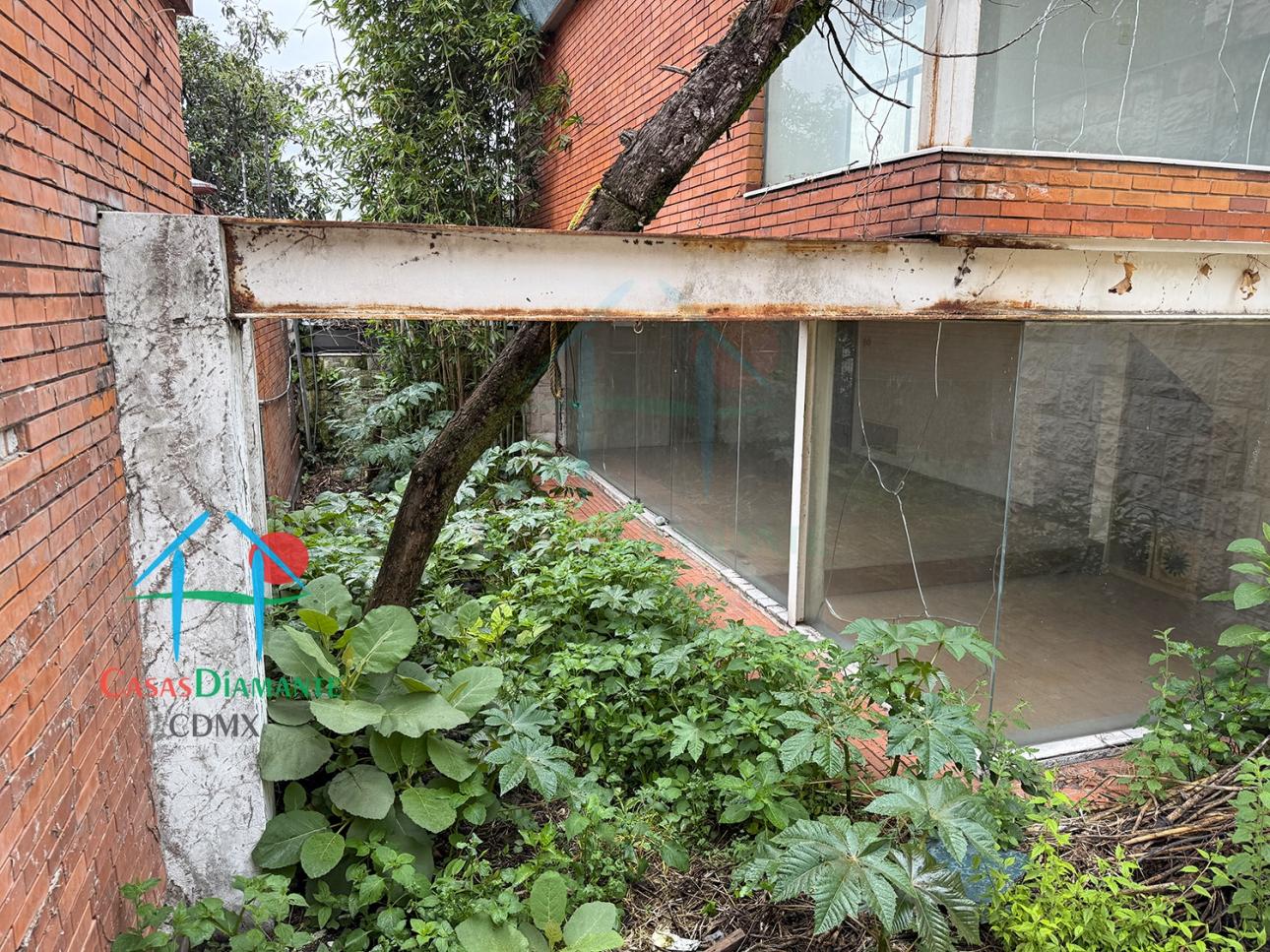 Terreno en Venta en Bosques de las Lomas de 1,003 m² - 17