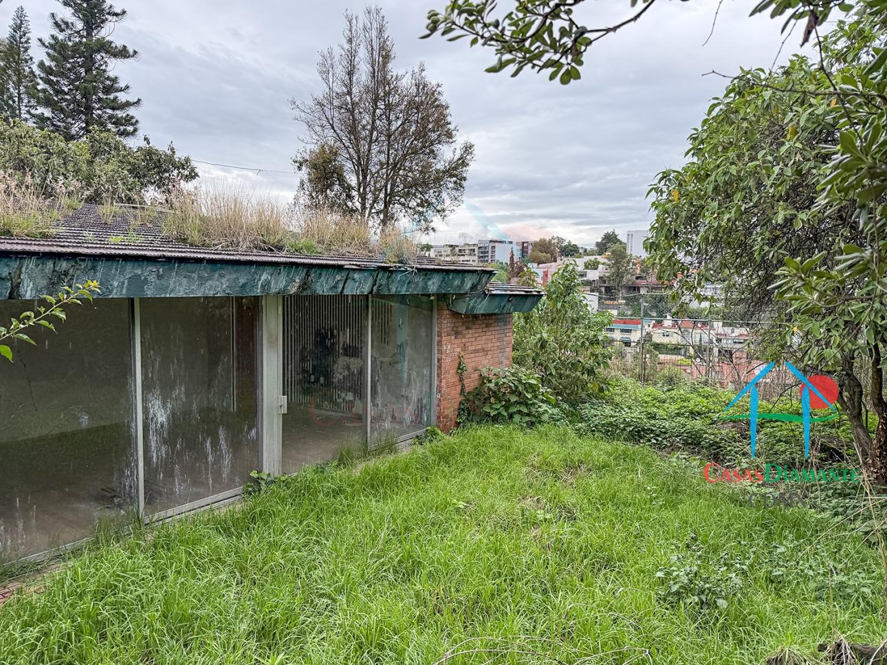 Terreno en Venta en Bosques de las Lomas de 1,003 m² - 18