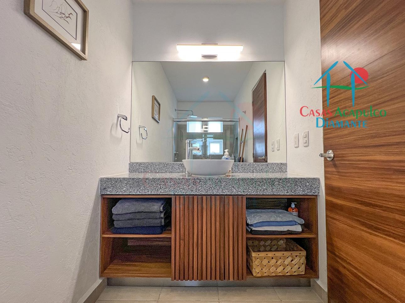Casa en Venta en Terrasol Acapulco con Roof Garden y Jacuzz — foto 10