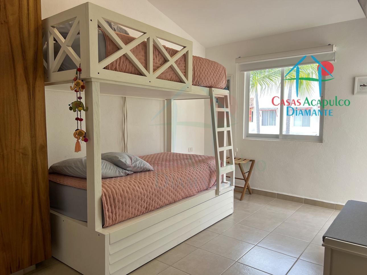 Casa en Venta en Terrasol Acapulco con Roof Garden y Jacuzz — foto 15