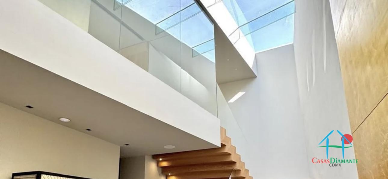 Casa de Lujo en CDMX con terraza triple altura y jardín — foto 13
