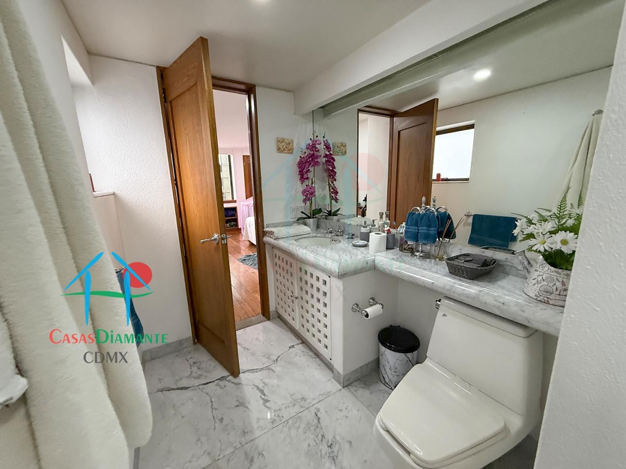 Departamento con Vista y Seguridad 24/7 en Piso 5 - 15