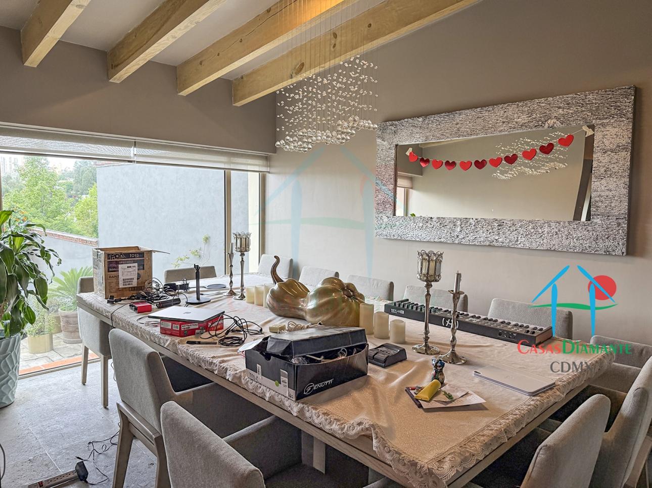 Casa con Terraza, Estudio y Seguridad 24/7 en 3 Niveles - 7