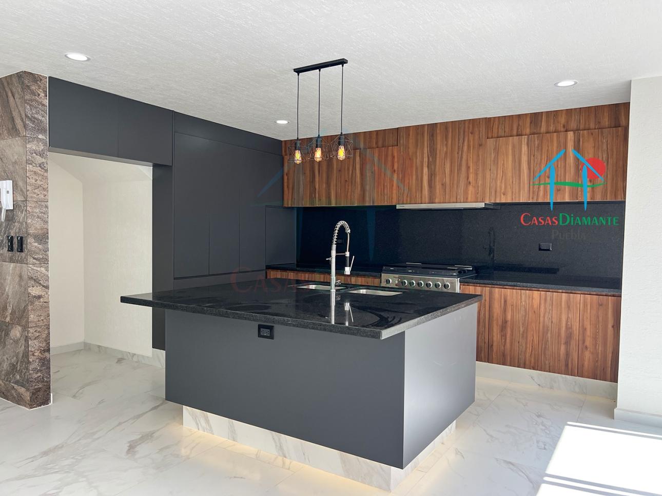 Casa con Roof Garden, Jardín y 4 Recámaras — foto 6