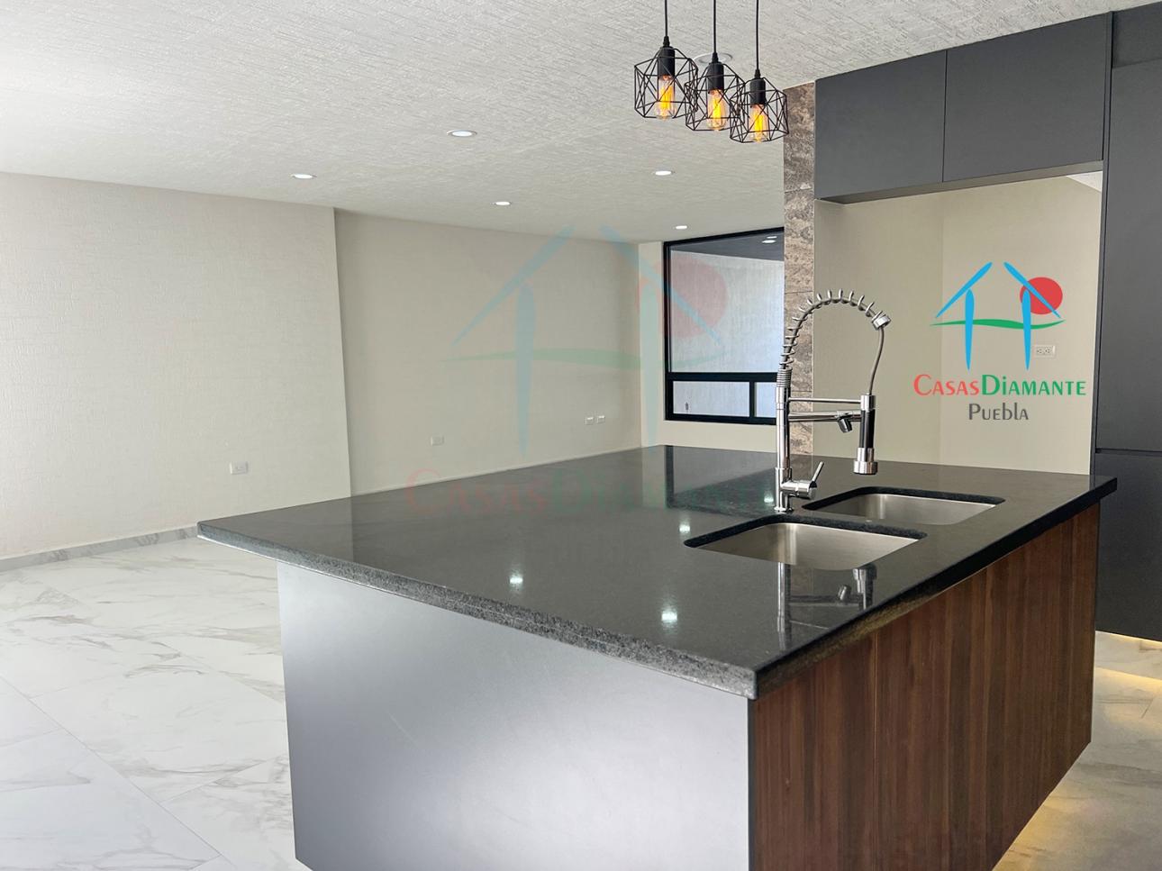 Casa con Roof Garden, Jardín y 4 Recámaras — foto 7