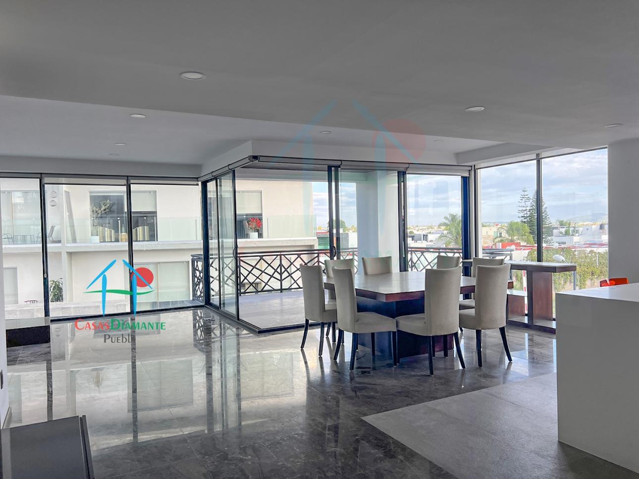 Departamento con terraza, 2 recámaras. Amueblado - 3