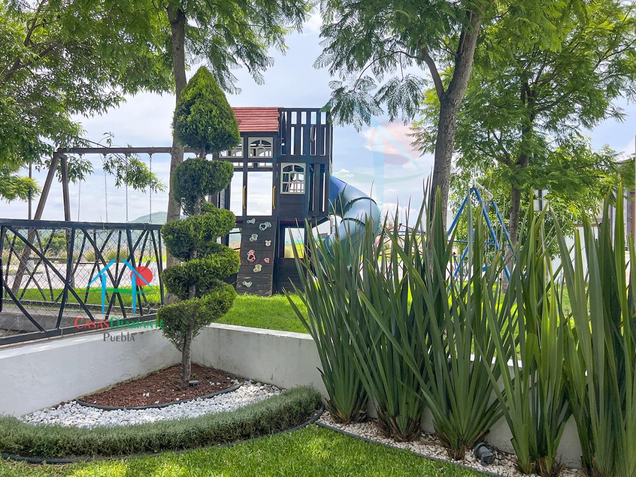 Casa con Roof Garden y jardín con salida a las áreas comunes — foto 8
