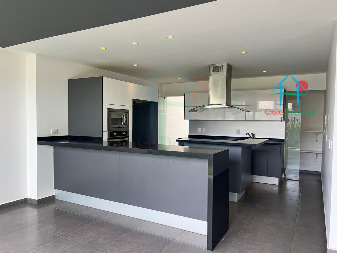 Casa con Roof Garden y jardín con salida a las áreas comunes — foto 10