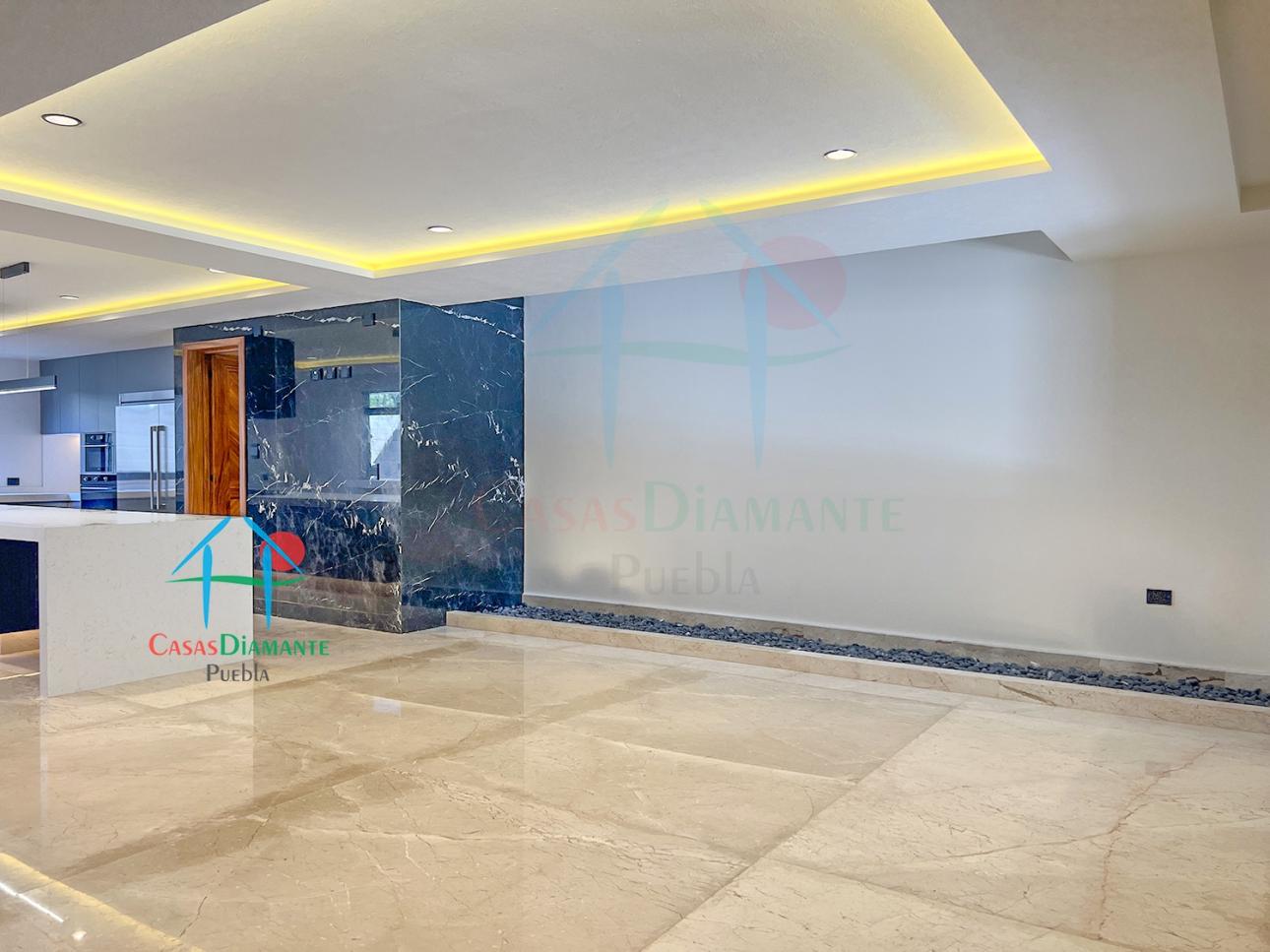 Casa de 3 Niveles con Roof Garden, Jardín y 4 Recámaras — foto 3