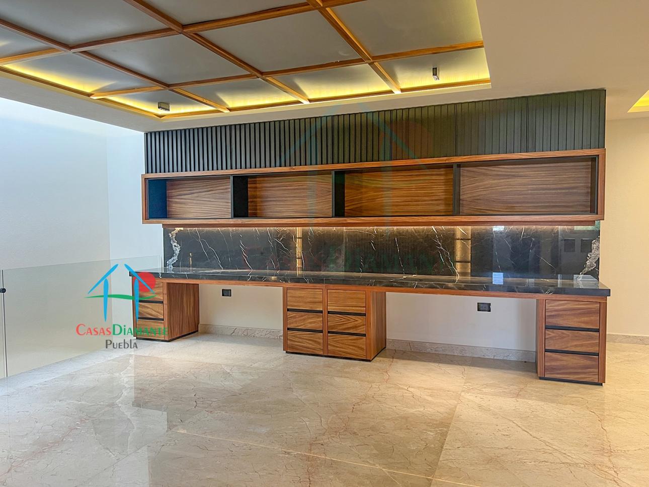 Casa de 3 Niveles con Roof Garden, Jardín y 4 Recámaras — foto 13
