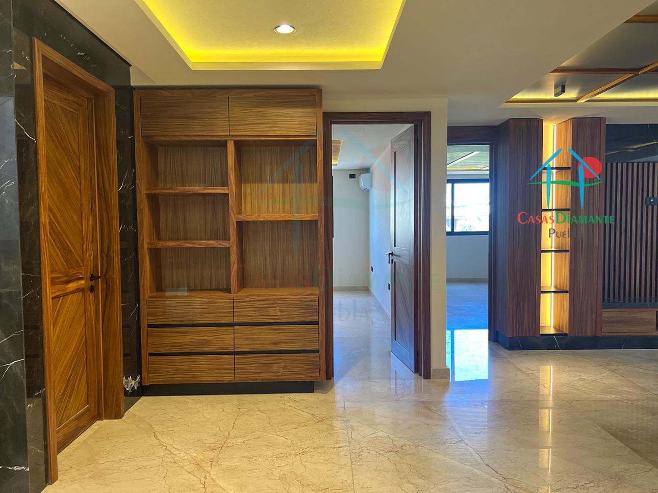 Casa de 3 Niveles con Roof Garden, Jardín y 4 Recámaras — foto 14