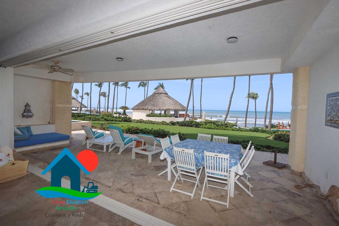 Depto Frente al Mar con Jacuzzi, Jardín y 4 Recámaras — foto 5