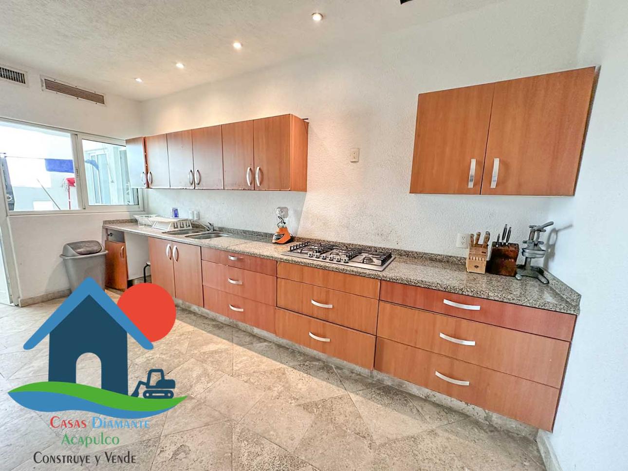 Depto Frente al Mar con Jacuzzi, Jardín y 4 Recámaras — foto 12